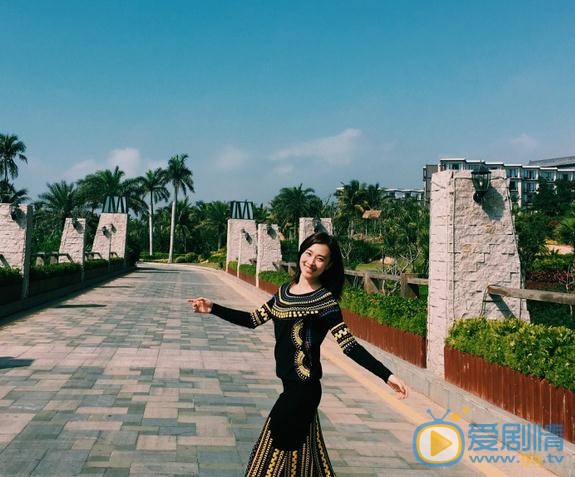 仇佩佩旅游照 仇佩佩高清写真_仇佩佩高清剧照
