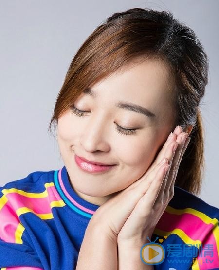 仇佩佩《疯狂麦咭》节目照 仇佩佩高清写真_仇佩佩高清剧照
