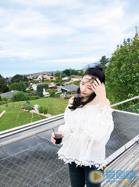 钟黎黎旅游照 钟黎黎高清写真_钟黎黎高清剧照