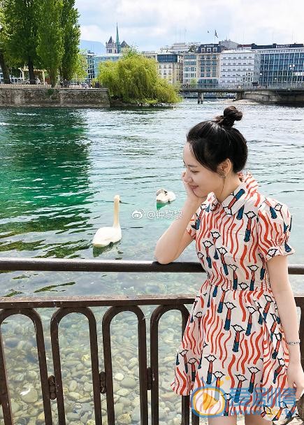 钟黎黎旅游照 钟黎黎高清写真_钟黎黎高清剧照