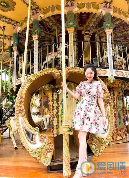 钟黎黎旅游照 钟黎黎高清写真_钟黎黎高清剧照