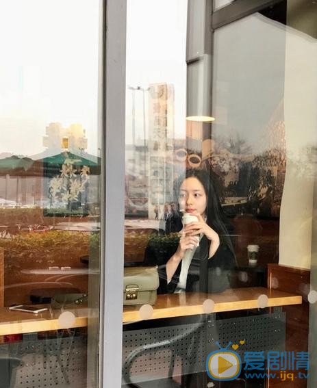 钟黎黎旅游照 钟黎黎高清写真_钟黎黎高清剧照