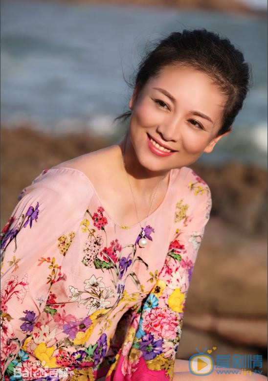 涓子时尚街拍照 涓子高清写真_涓子高清剧照