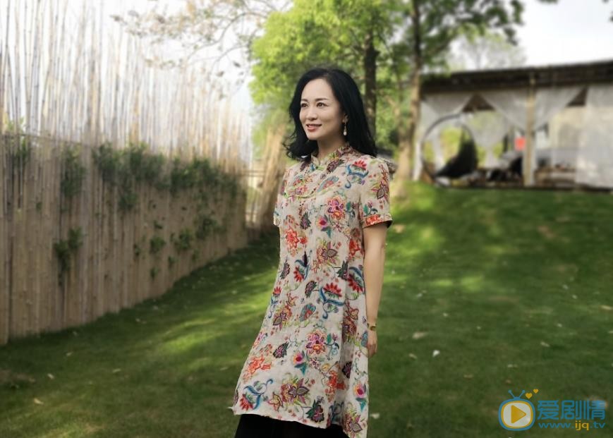 涓子时尚街拍照 涓子高清写真_涓子高清剧照