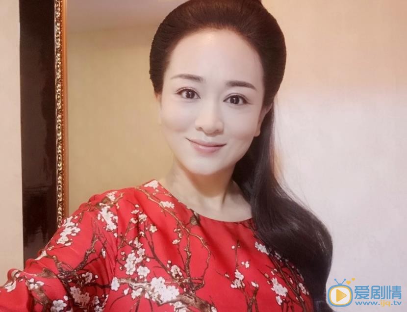 涓子生活照 涓子高清写真_涓子高清剧照