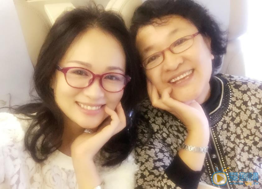 涓子家人合照 涓子高清写真_涓子高清剧照