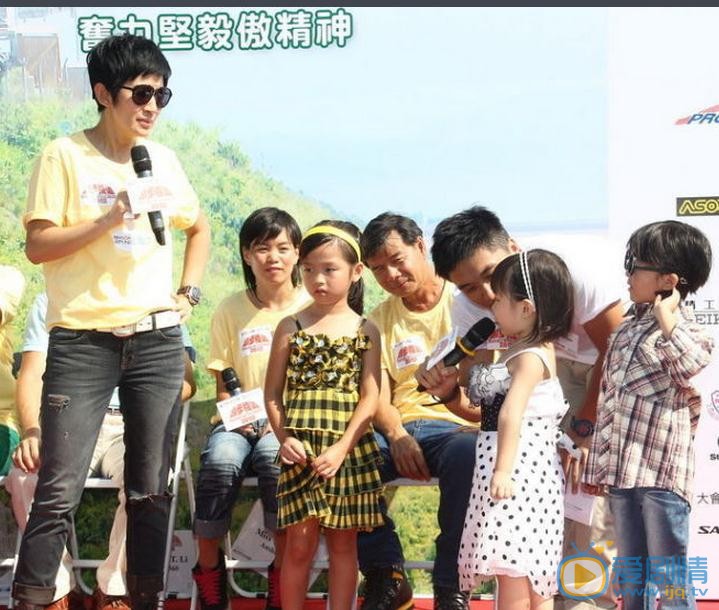 吴君如活动照 吴君如高清写真_吴君如高清剧照