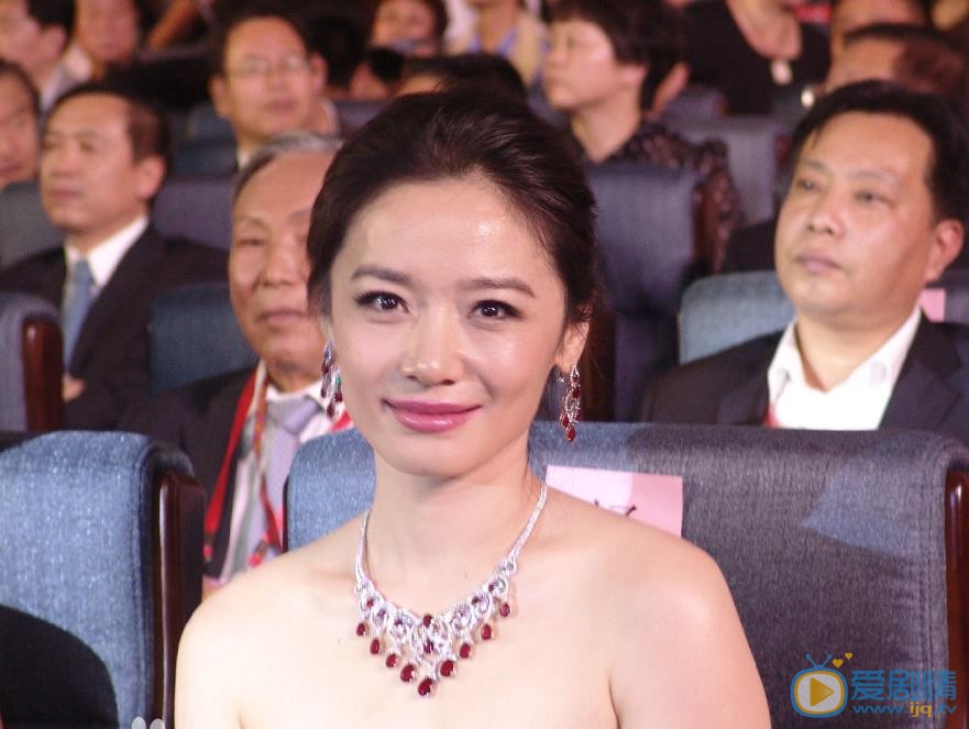 杨静儿活动照 杨静儿高清写真_杨静儿高清剧照