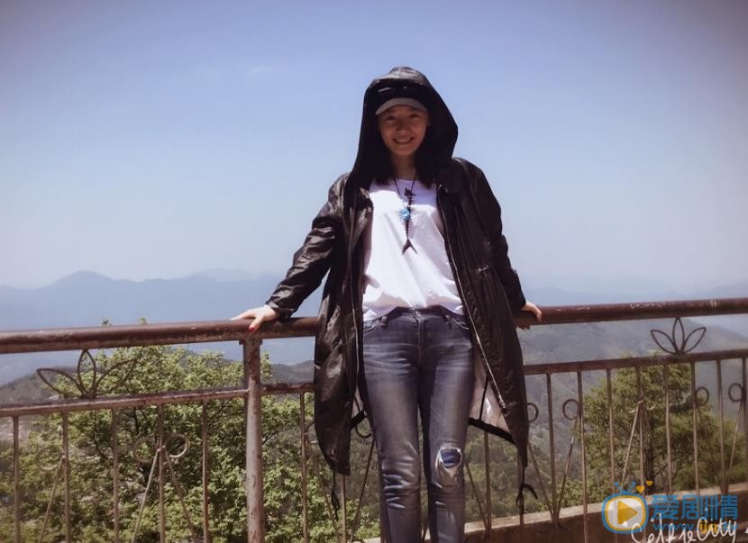 杨静儿旅行照片 杨静儿高清写真_杨静儿高清剧照