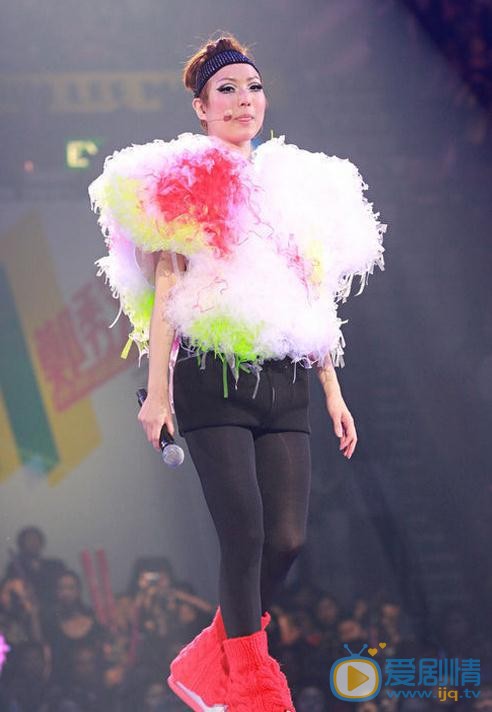 郑秀文演唱会照 郑秀文高清写真_郑秀文高清剧照