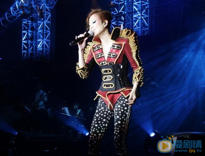 郑秀文演唱会照 郑秀文高清写真_郑秀文高清剧照