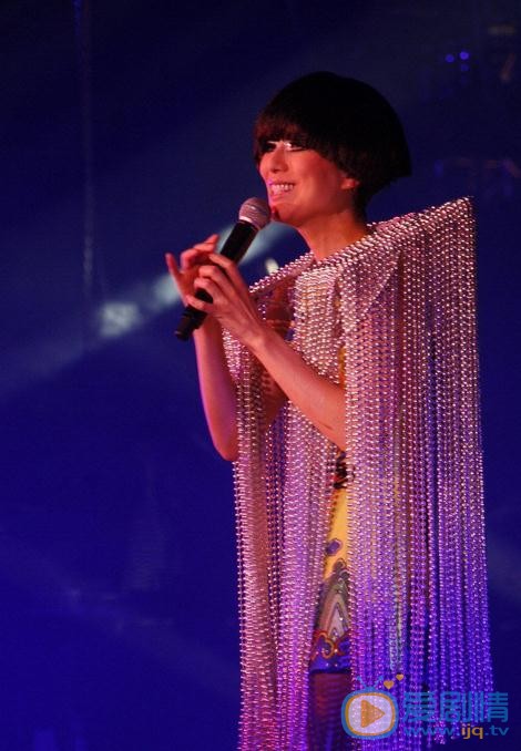 郑秀文演唱会照 郑秀文高清写真_郑秀文高清剧照