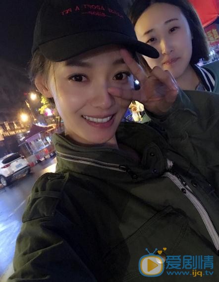 林源与人合照 林源高清写真_林源高清剧照
