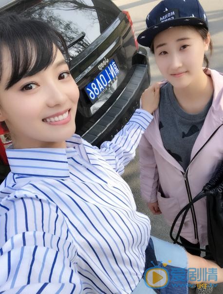 林源与人合照 林源高清写真_林源高清剧照