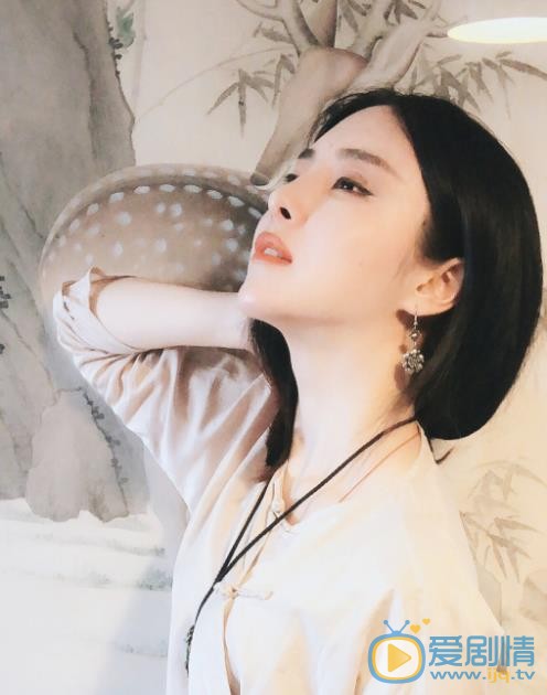 邢珊汉服写真 邢珊高清写真_邢珊高清剧照