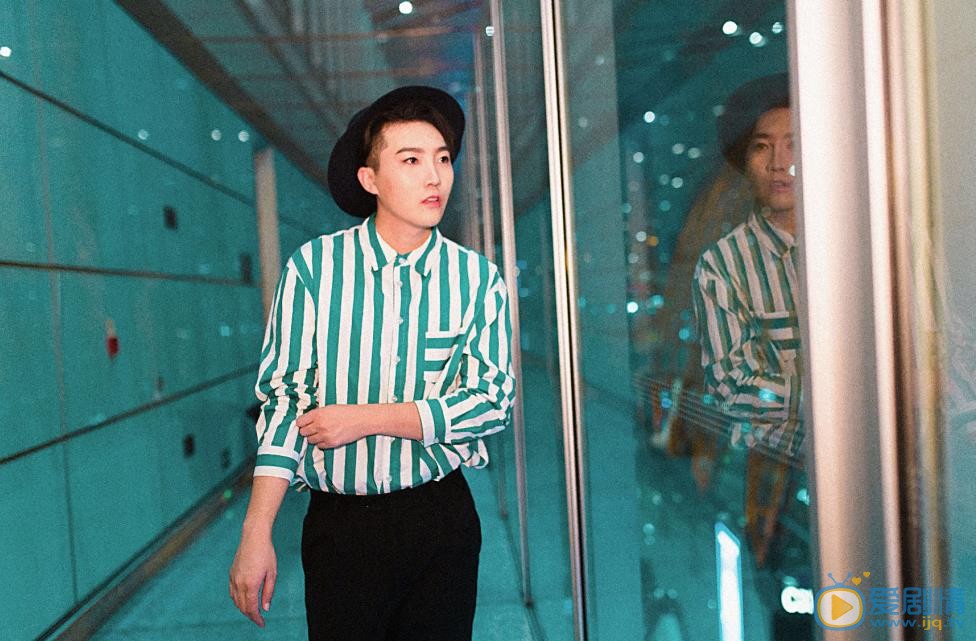 张承阳街拍大片 张承阳高清写真_张承阳高清剧照