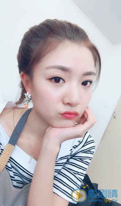 赵珞然素颜自拍照 赵珞然高清写真_赵珞然高清剧照