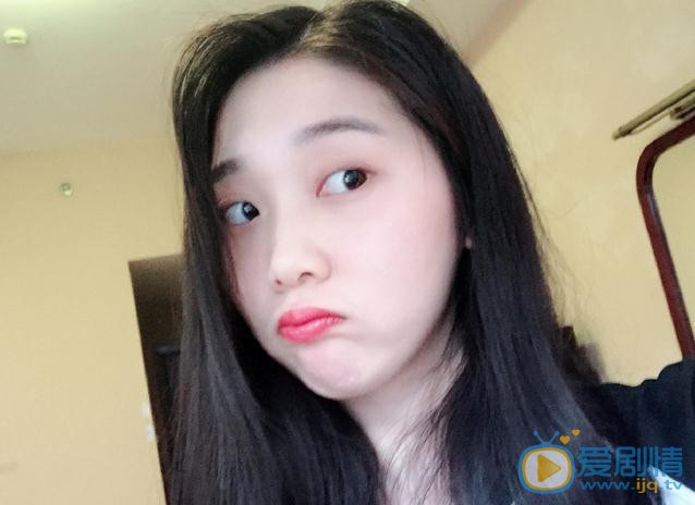 王妍言生活照 王妍言高清写真_王妍言高清剧照