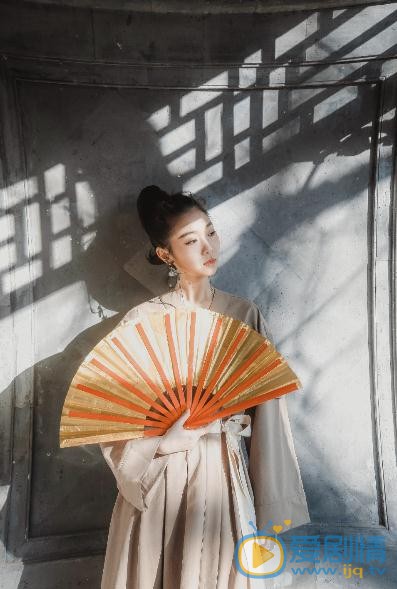 王妍言气质写真 王妍言高清写真_王妍言高清剧照