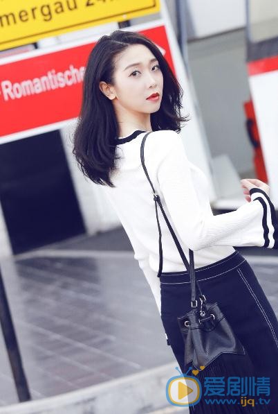 王妍言写真 王妍言高清写真_王妍言高清剧照