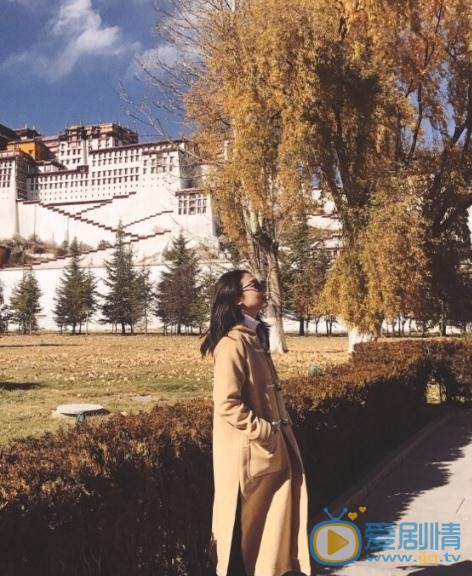王妍言旅游照 王妍言高清写真_王妍言高清剧照