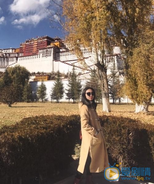 王妍言旅游照 王妍言高清写真_王妍言高清剧照
