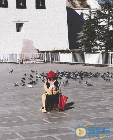 王妍言旅游照 王妍言高清写真_王妍言高清剧照