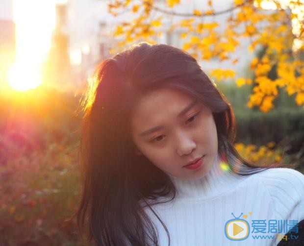 王妍言写真 王妍言高清写真_王妍言高清剧照