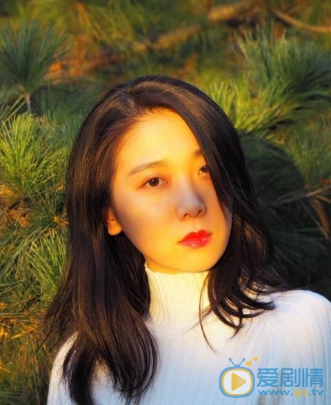 王妍言写真 王妍言高清写真_王妍言高清剧照