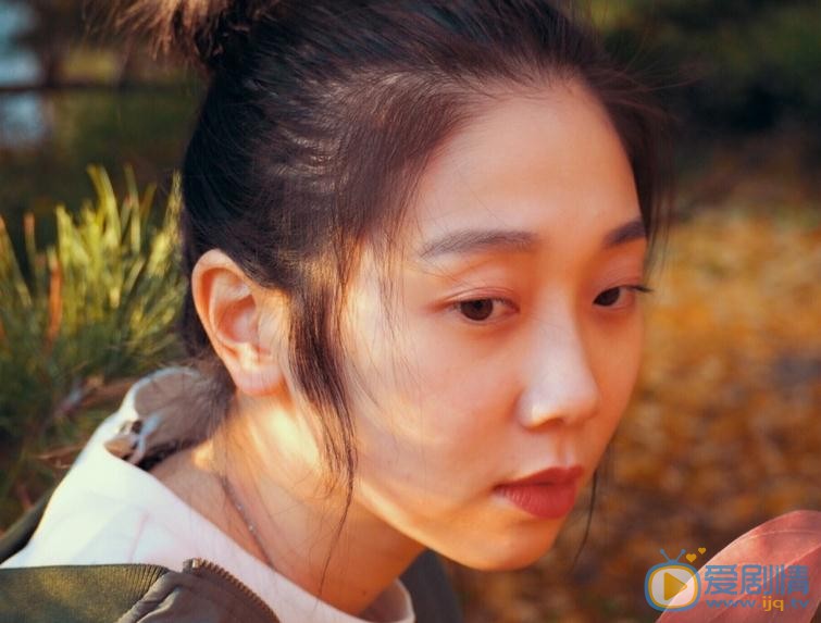 王妍言气质写真 王妍言高清写真_王妍言高清剧照