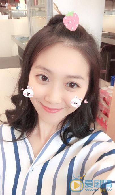王妍言生活照 王妍言高清写真_王妍言高清剧照