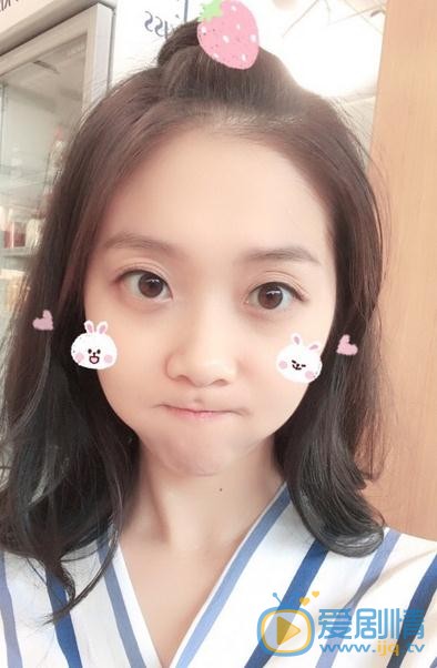 王妍言生活照 王妍言高清写真_王妍言高清剧照
