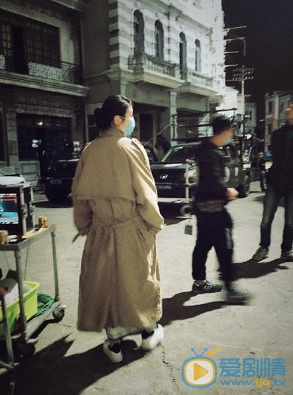 王妍言片场照 王妍言高清写真_王妍言高清剧照