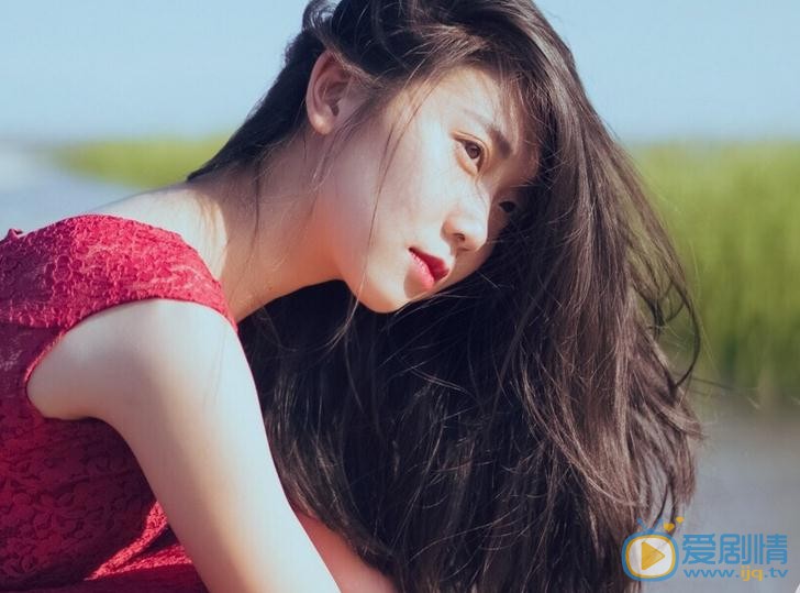 王妍言气质写真 王妍言高清写真_王妍言高清剧照