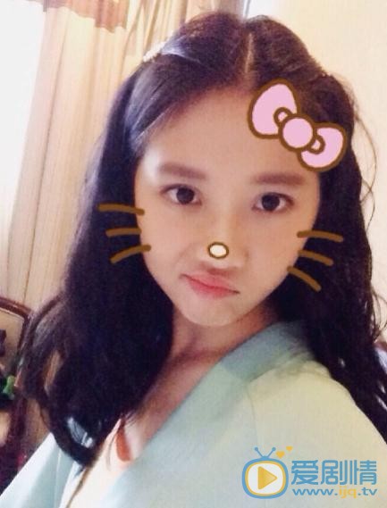 王妍言生活照 王妍言高清写真_王妍言高清剧照