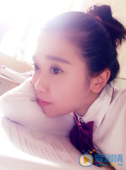 王妍言生活照 王妍言高清写真_王妍言高清剧照