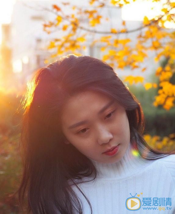 王妍言写真 王妍言高清写真_王妍言高清剧照