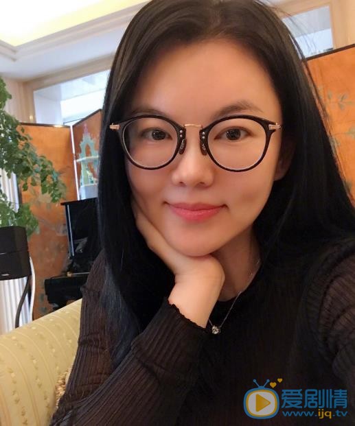 李湘生活照 李湘高清写真_李湘高清剧照