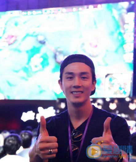 李承铉生活照 李承铉高清写真_李承铉高清剧照