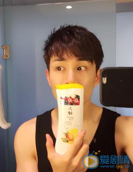 李承铉生活照 李承铉高清写真_李承铉高清剧照