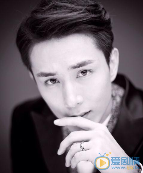 李承铉生活照 李承铉高清写真_李承铉高清剧照