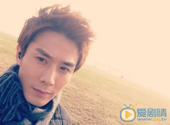 李承铉生活照 李承铉高清写真_李承铉高清剧照