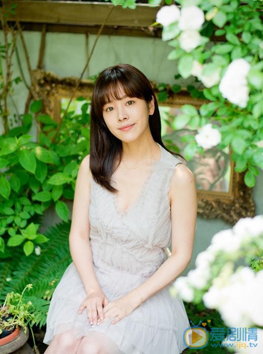 韩志旼气质写真 韩志旼高清写真_韩志旼高清剧照