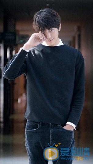 盛骏休闲写真 盛骏高清写真_盛骏高清剧照