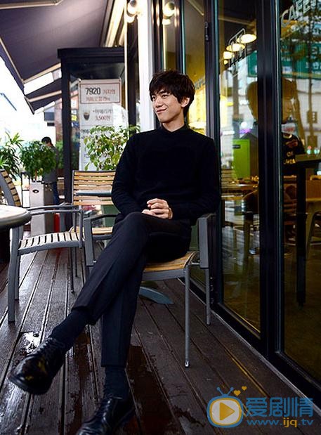 盛骏休闲写真 盛骏高清写真_盛骏高清剧照