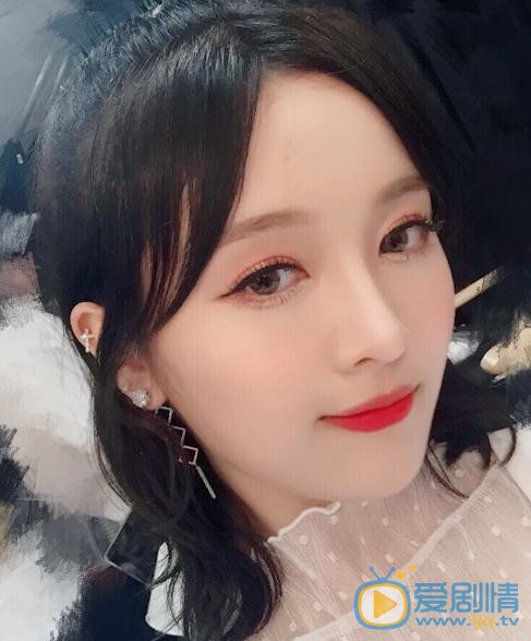 吴宣仪生活照 吴宣仪高清写真_吴宣仪高清剧照