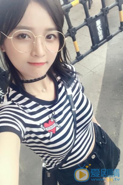 吴宣仪可爱照 吴宣仪高清写真_吴宣仪高清剧照