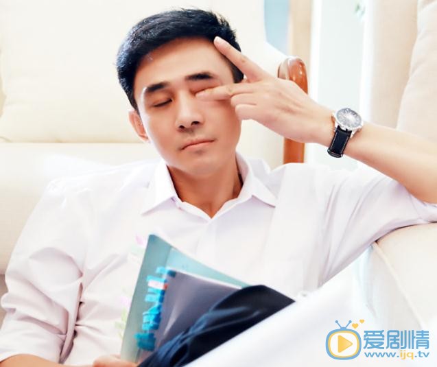 贾一平生活照 贾一平高清写真_贾一平高清剧照