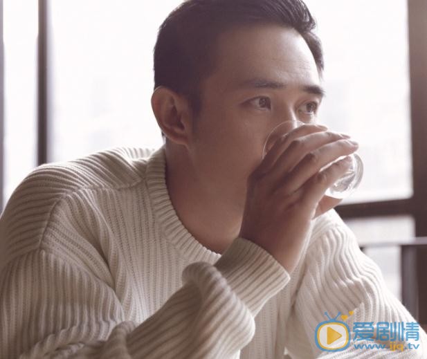 贾一平生活照 贾一平高清写真_贾一平高清剧照