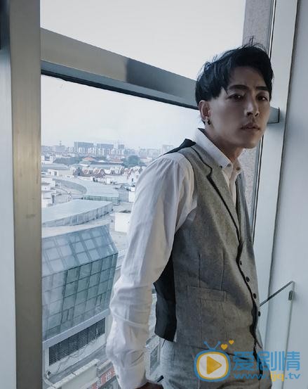 走火良超是谁演的？良超扮演者白那日苏个人资料、写真及生活照欣赏